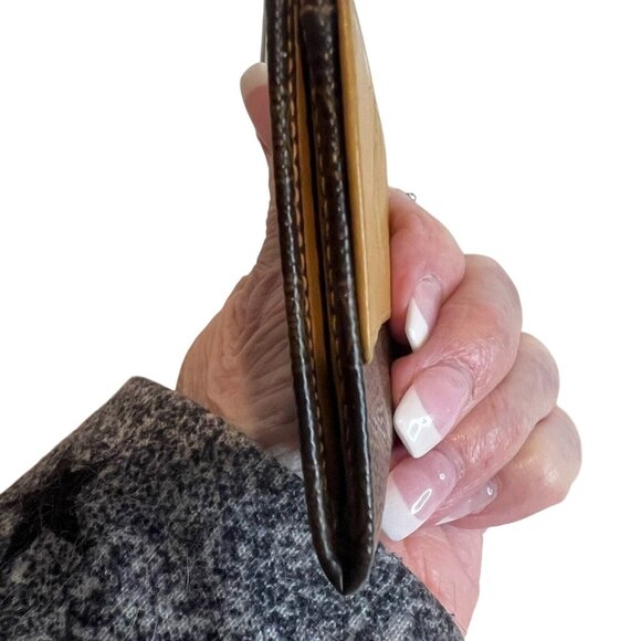 Celine Paris Vintage Bifold Wallet With Snap Closure - Picture 7 of 11